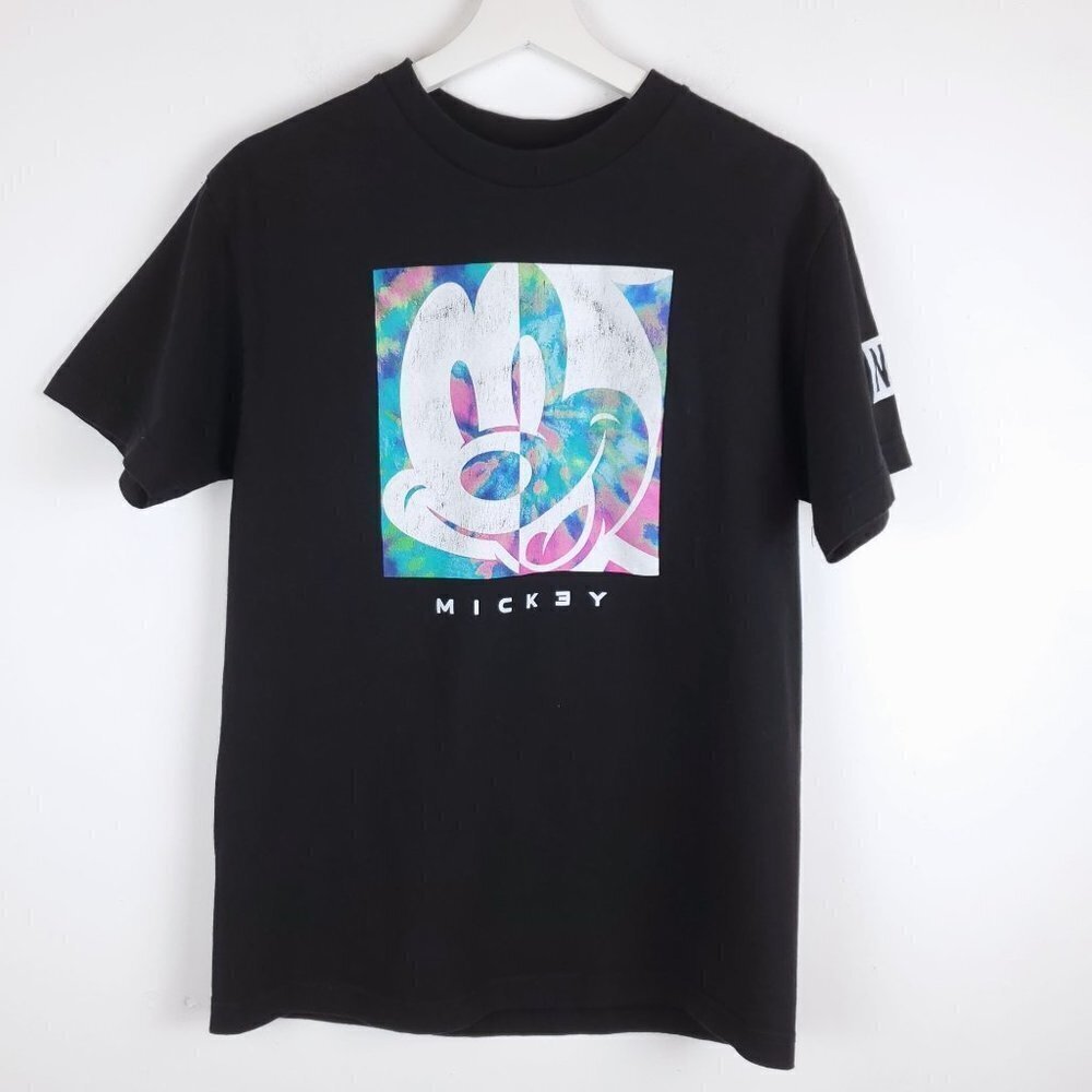 DISNEY Neff‎ Mickey Mouse Medium black graphic Tshirt 100% cotton